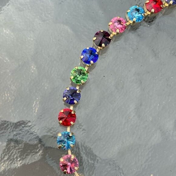 Handcrafted cup chain necklace with Swarovski crystal - Picture 6 of 7